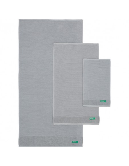 PACK DE 2 SET DE 3 TOALLAS DE BAÑO CADA UNO EN COLOR VERDE  Y OTRAS EN GRIS